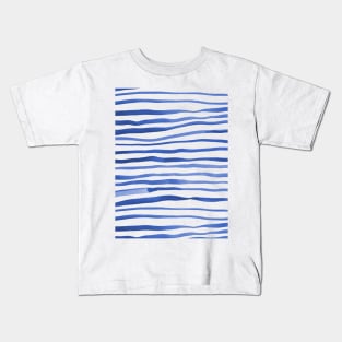 Irregular watercolor lines - blue Kids T-Shirt